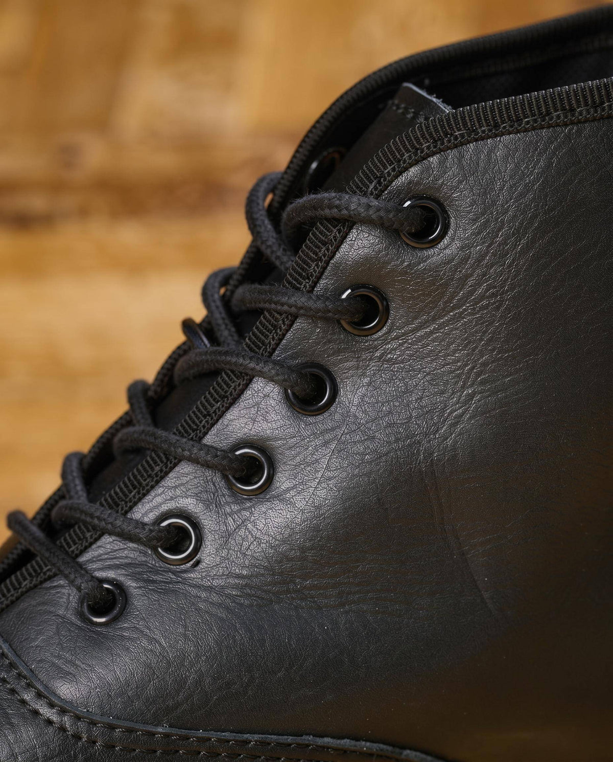 FORMA 6 - Gardestiefel 6-Loch weite Passform mit Gummisohle schwarz Nappaleder